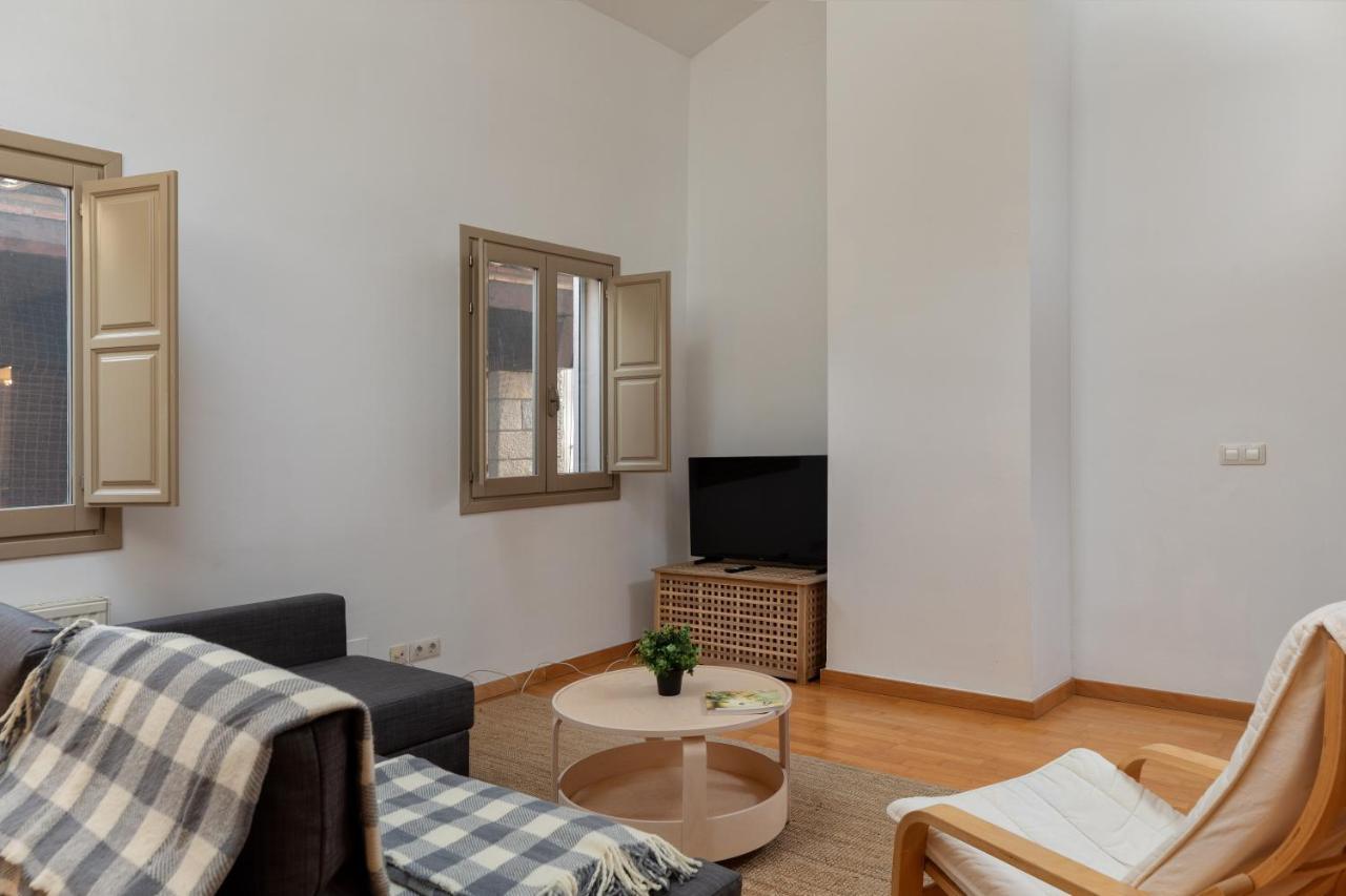 Flateli Cort Reial 7 Appartement Gerona Buitenkant foto